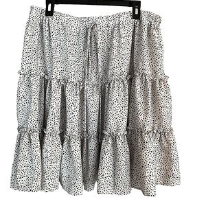 NWOT! Plus size Dalmatian print skirt